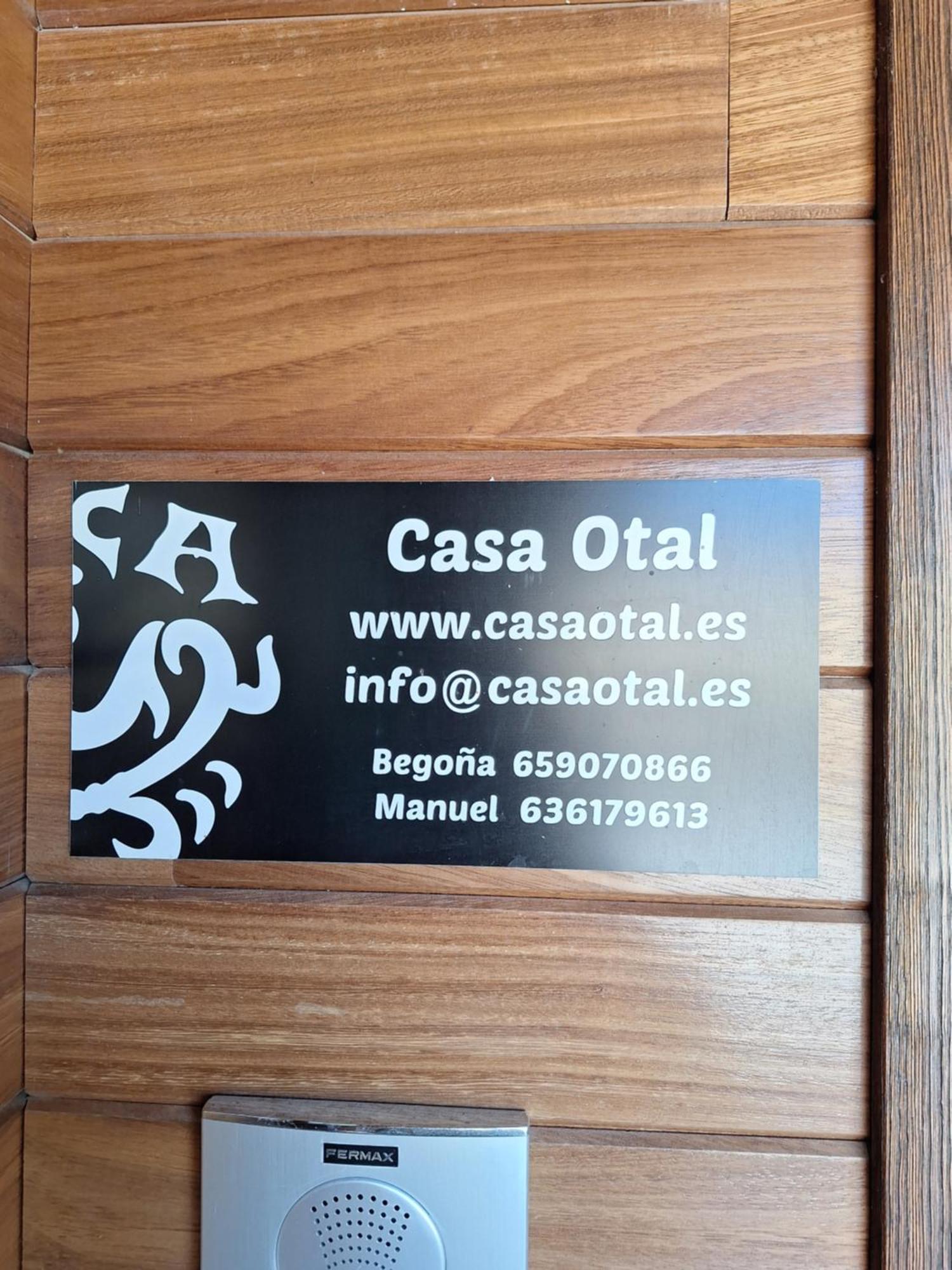Casa Otal Apartment Jaca Exterior photo