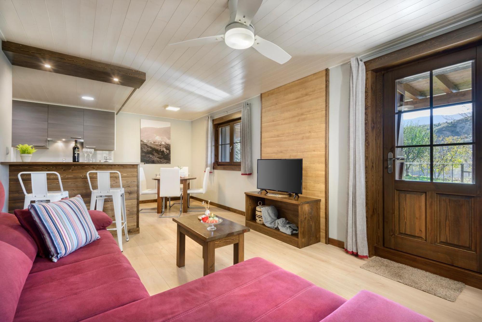 Casa Otal Apartment Jaca Exterior photo